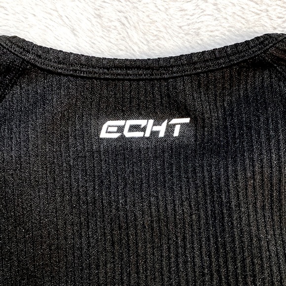 Echt Arise Comfort Cropped Long Sleeve — Black - Picture 5 of 6